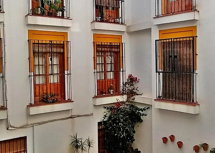 Historia Y Tradicion - Sevilla Desde Dentro.